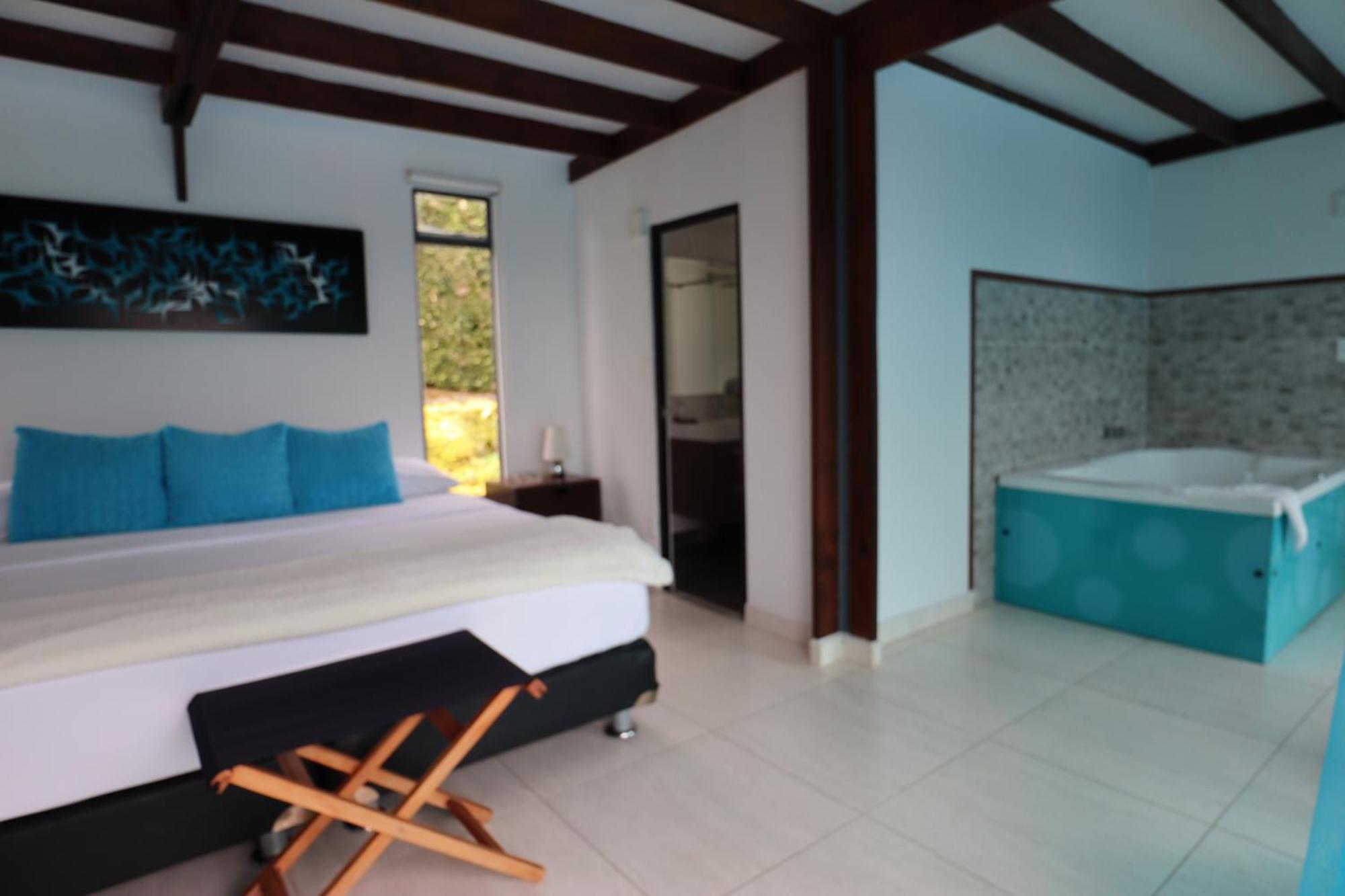 Hotel Syvanna Wellness And Spa Cerritos Extérieur photo